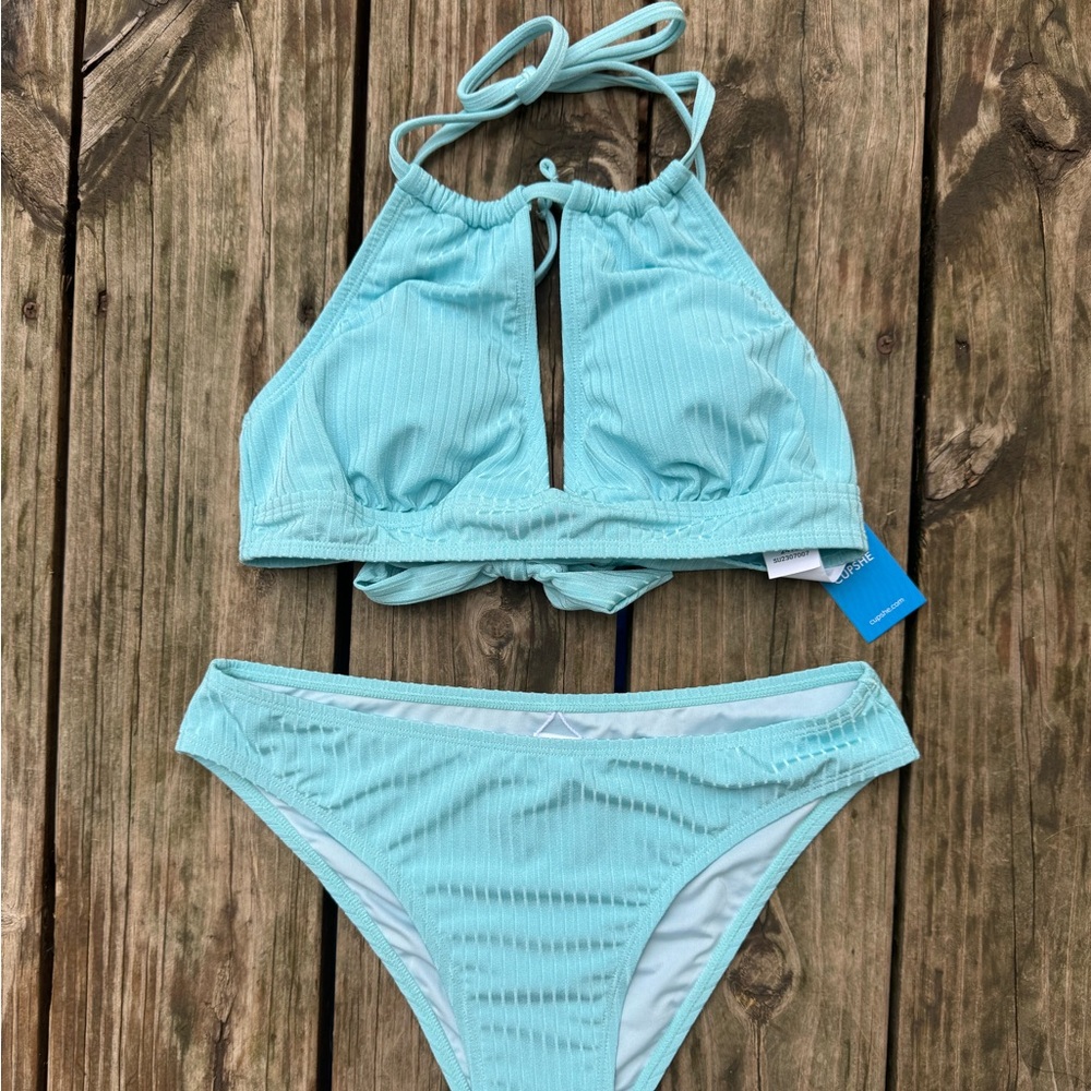 NWT CupShe Sea Blue Halter Swimsuit Bikini - Size Small